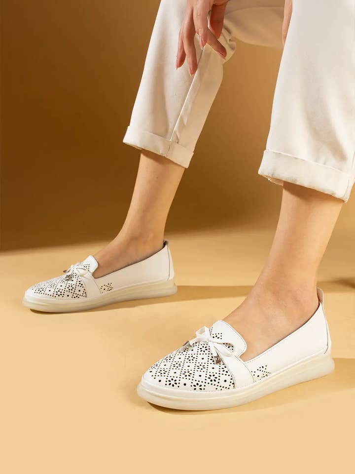 43-21-24 pour la vente par Pembe Potin