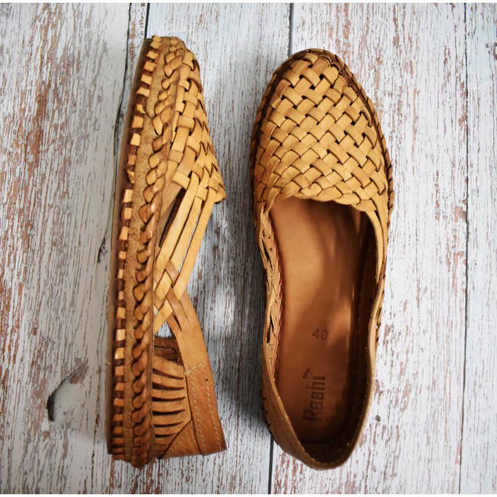 Raahi Global – wholesale Sandals – Women's – Natural Leather Huarache Handmade Sandals For Women8