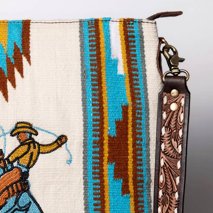 LS Western - Wholesale Messenger Bag – Women’s - LC-ADBGA263 Large Crossbody Genuine Western Leather Women Bag8