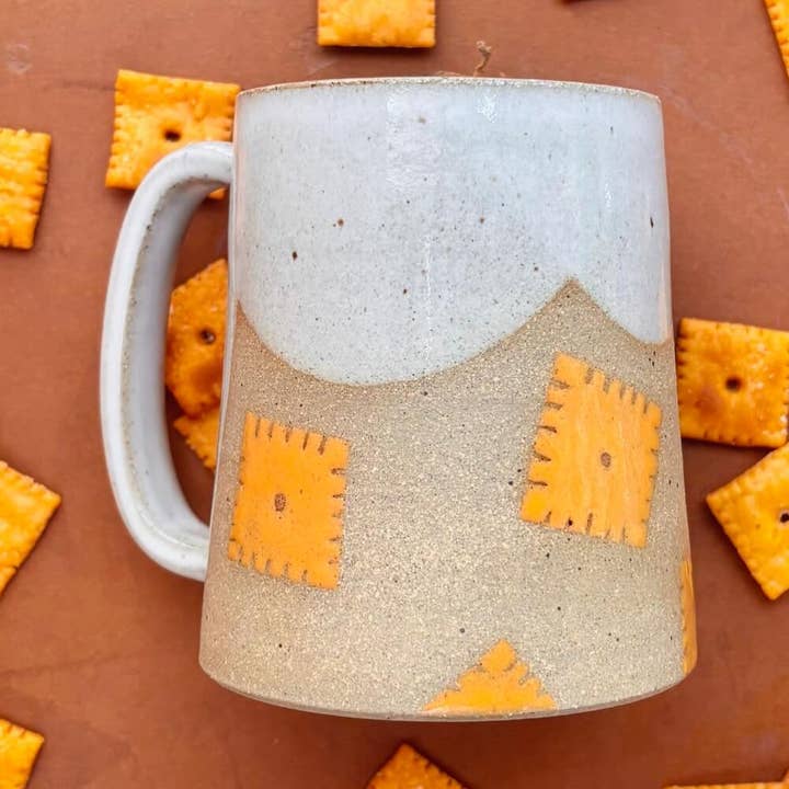 ROB Ceramics – Großhandel Kaffeebecher – Cheez It Becher Handgefertigte Keramik0