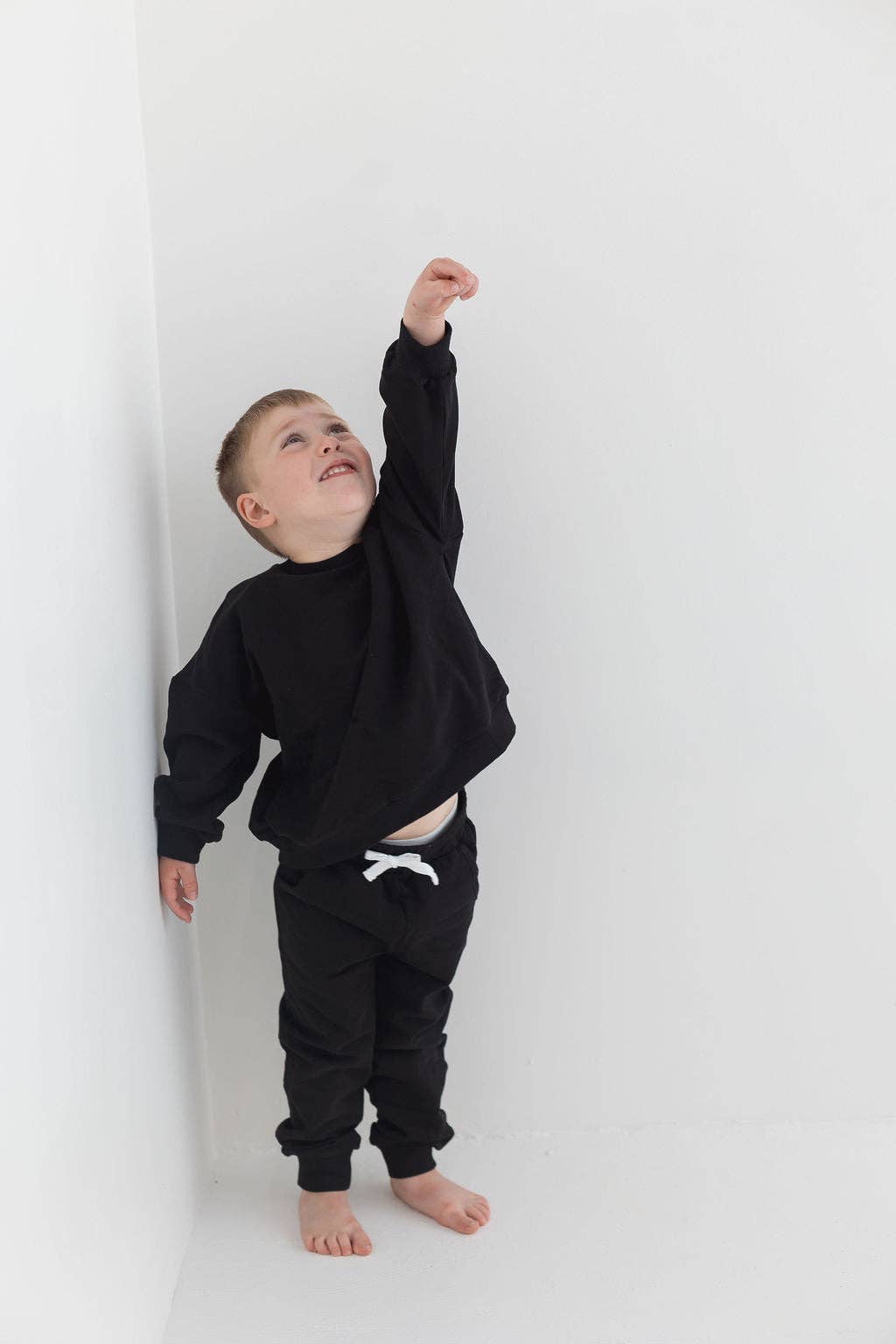 Mila & Co. - Wholesale Top & Pant Set - Kids - Sweatshirt & Jogger Set | Black2