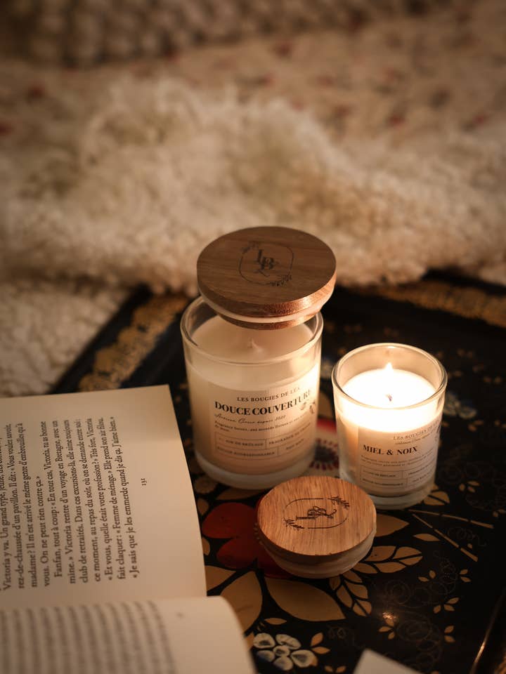 Soft Cover Candle - Large for wholesale by Les Bougies de Léa