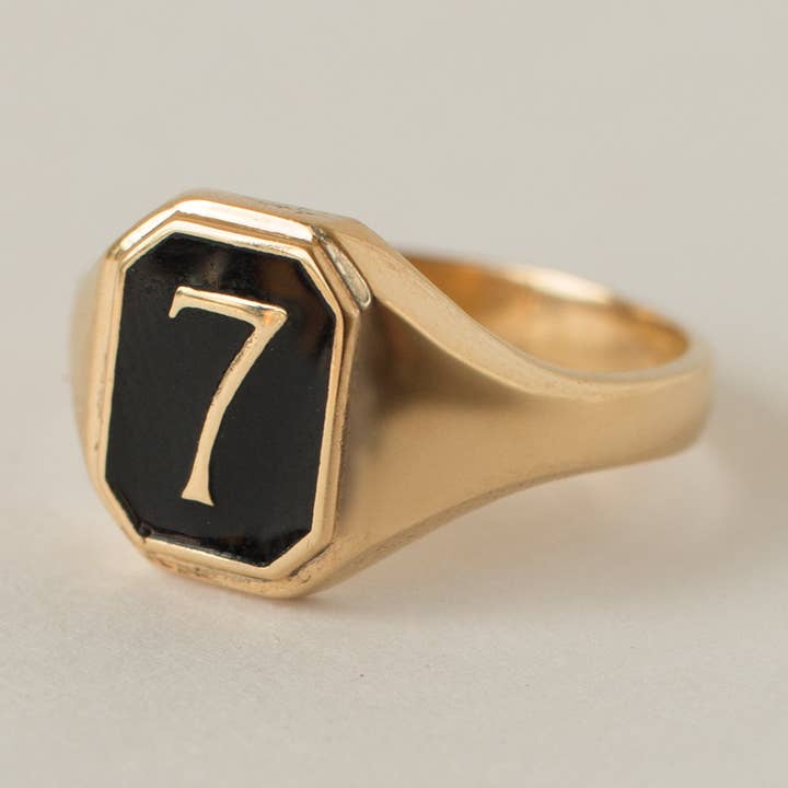 Merewif - Wholesale Signet Ring - Seven Signet0