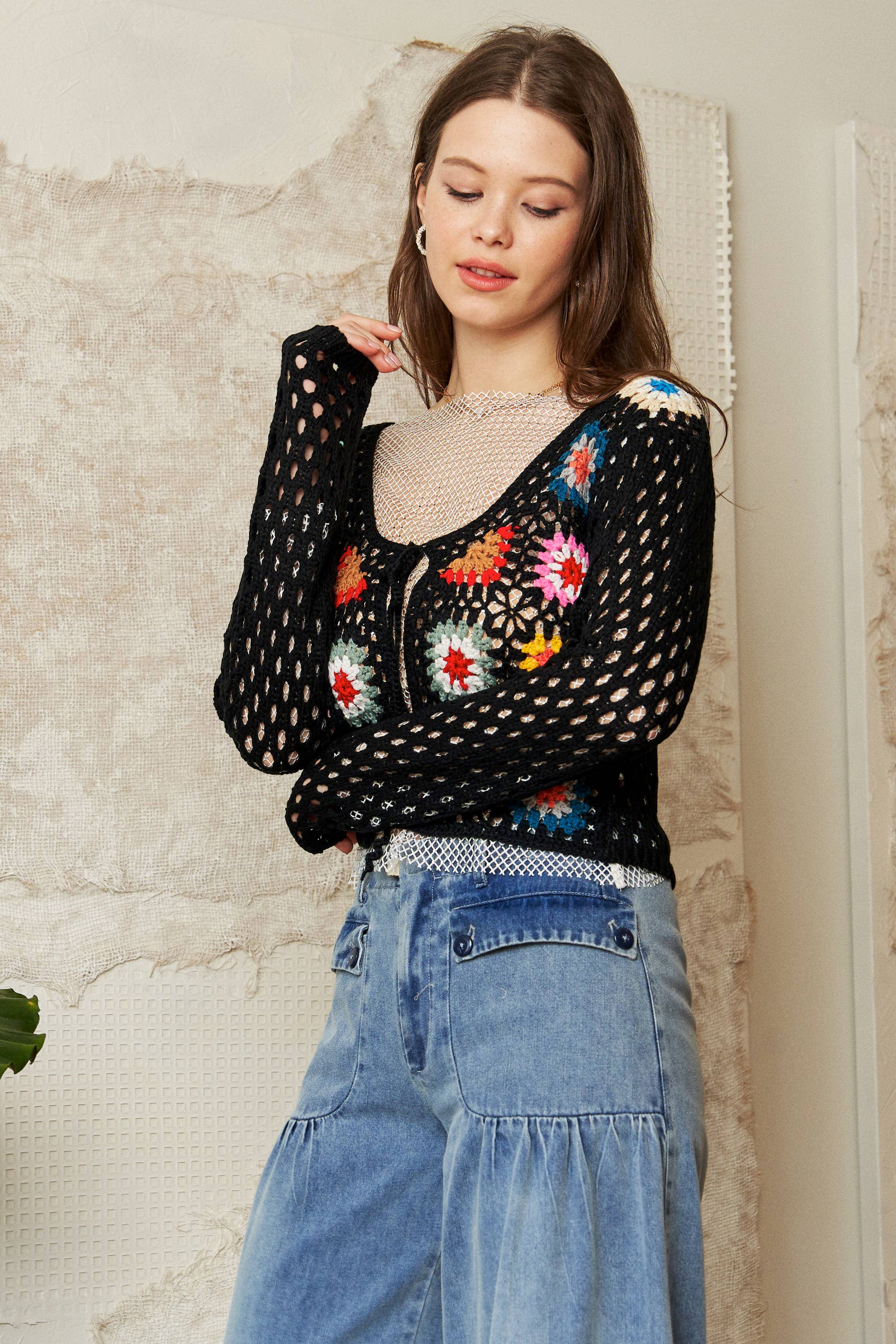 Davi & Dani - Wholesale Cardigan - Women's - PLUS CROCHET FLORAL LONG SLEEVE TIE FRONT CARDIGAN4