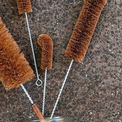 Eco and Pop - Vente Brosses de nettoyage - Petit goupillon Eco Max pour bouteille1