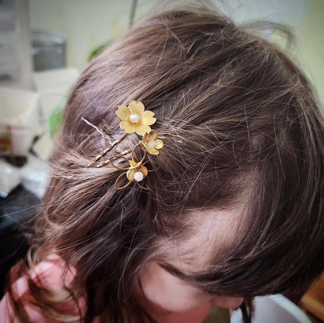 Sara Sela Jewelry - Wholesale Hair Pin - Brass Flower and Aquamarine, Turquoise and Lapis Hairpins5