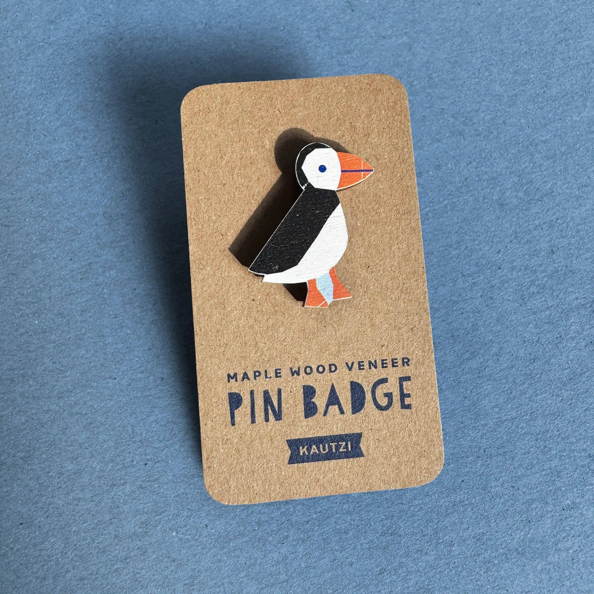 Kautzi Illustrations - Wholesale Lapel Pin/Button - Wooden Pin Puffin – Wholesale0