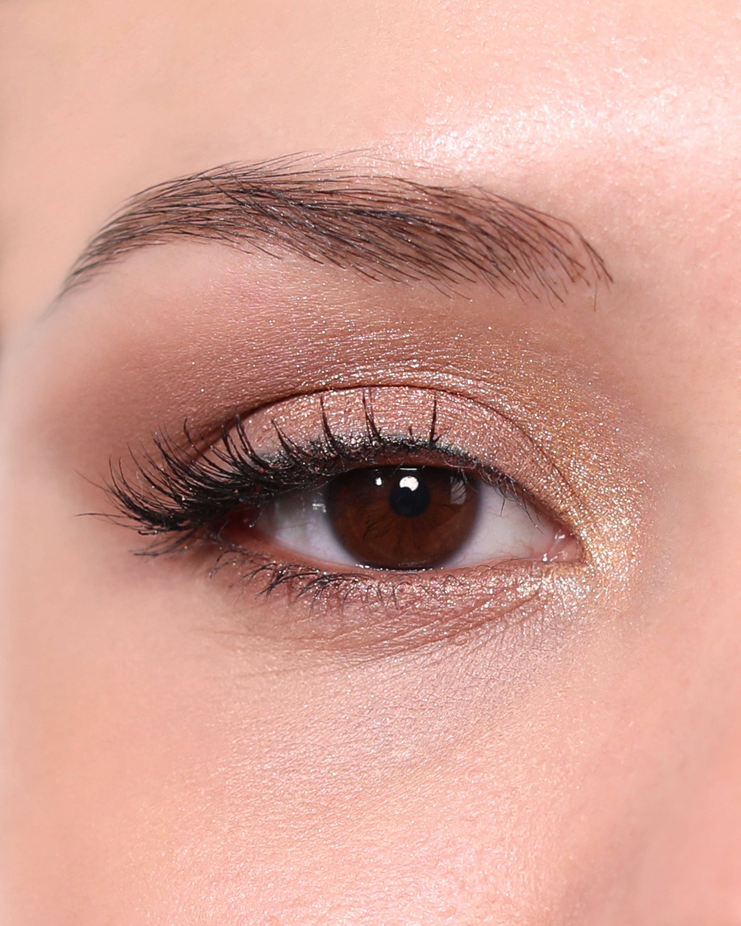 Moira Cosmetics - Wholesale Eyeshadow Palette - Cosmic Desire Eyeshadow Palette4