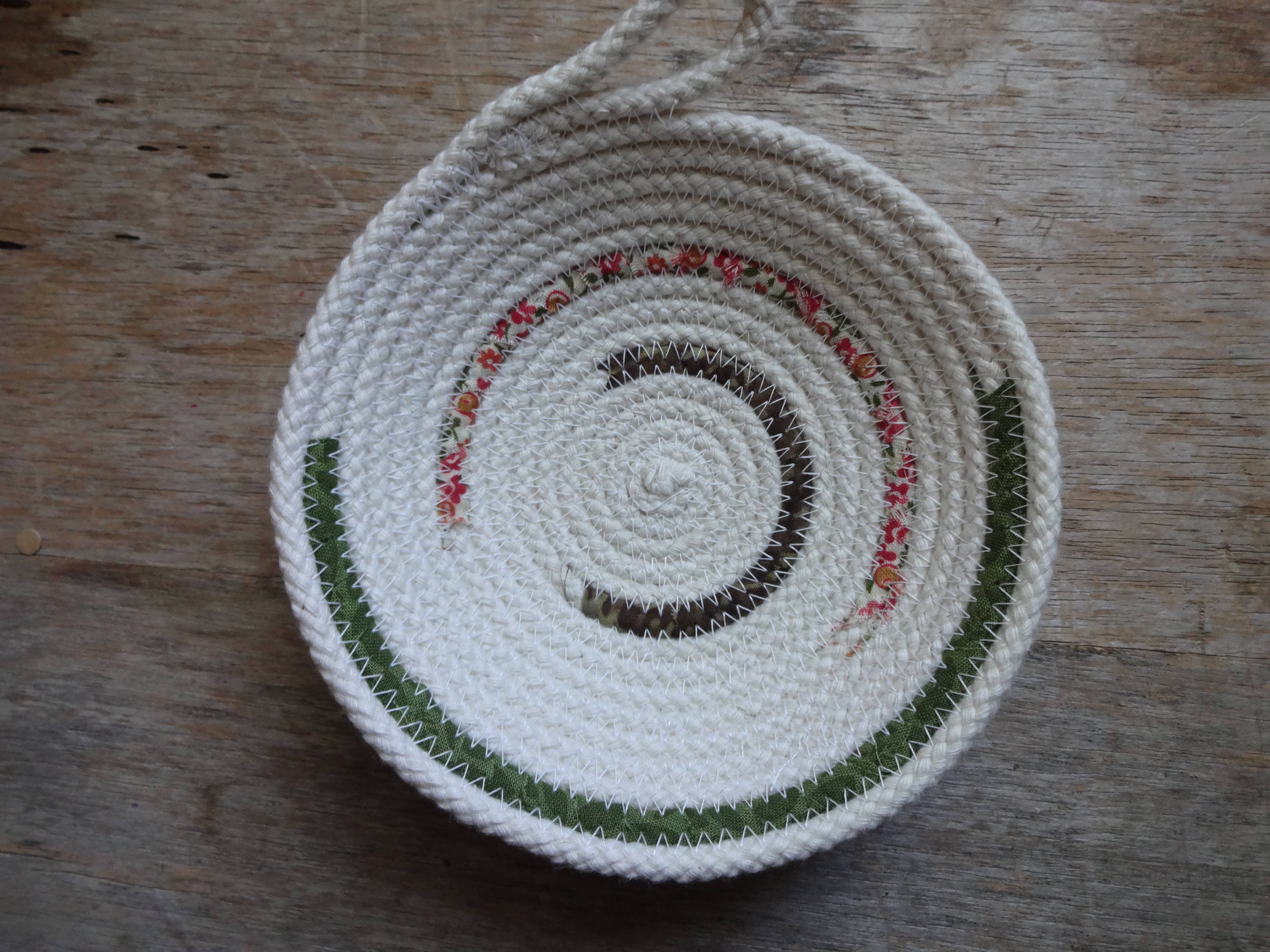 The Foxes Tail – wholesale Dekorativ tallrik/fat/skål – Tyg Wrapped Cotton Rope Bowl: Stor11