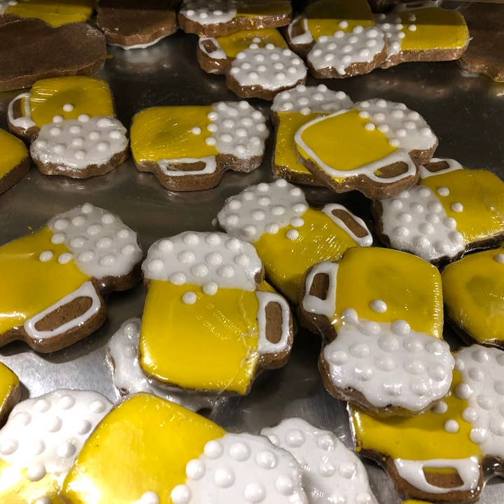 Lynchburger Pet Products - Wholesale Pet Treats - Dog - Sophie's Natural Pet Treats Mixed Case1