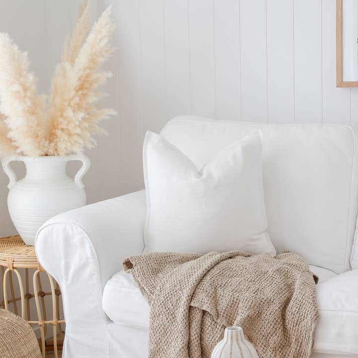 MagicLinen - Wholesale Throw Blanket - Linen waffle throw blanket in Beige