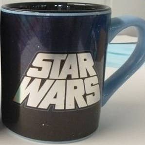 Mug en céramique LZR 14oz. Star Wars Épisode IV pour la vente par Silver Buffalo