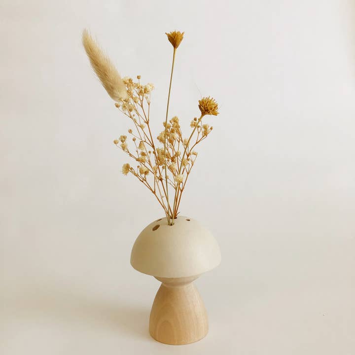 Stacy Wong - Wholesale Vase - Small Mushroom Vase - Mid Modern Base