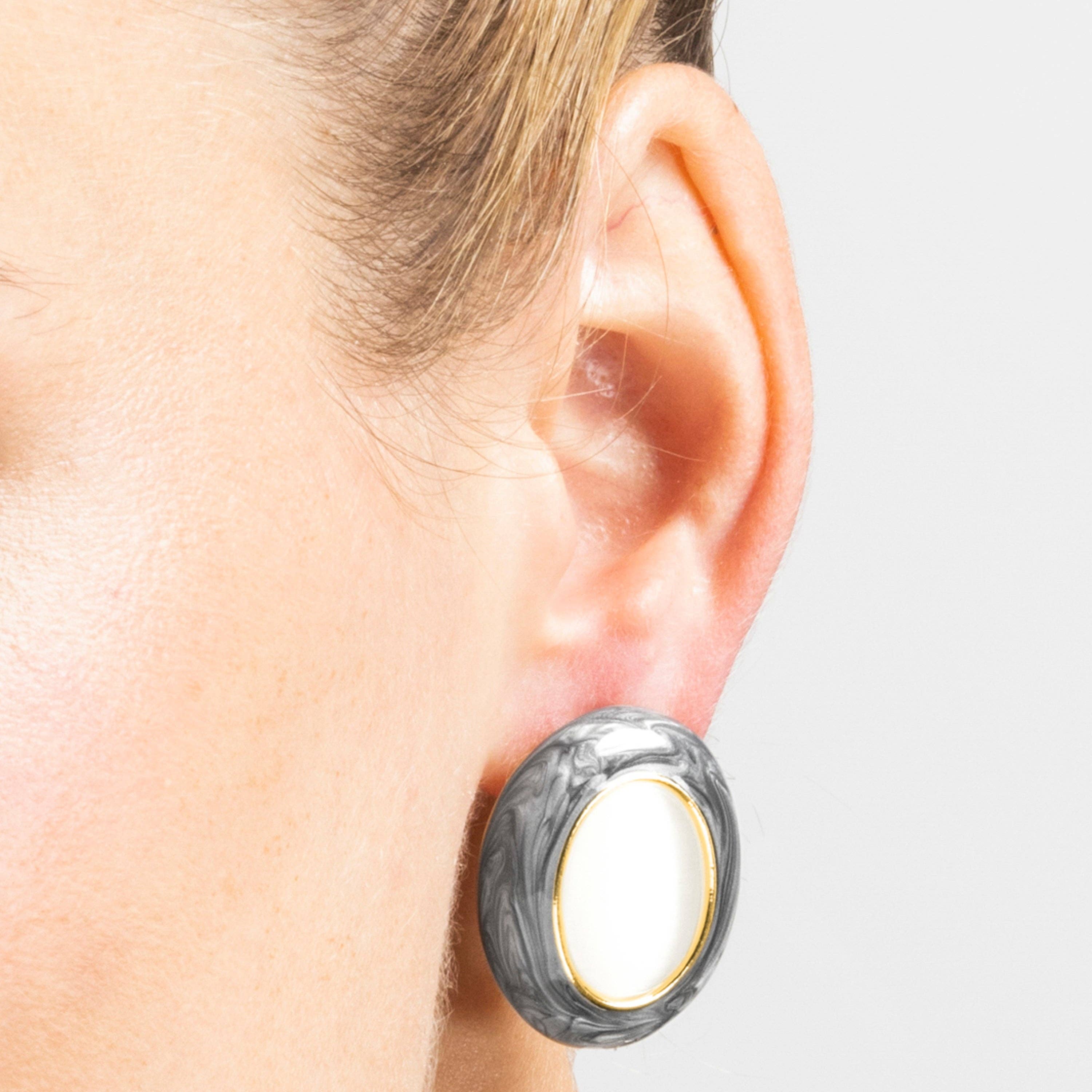 Luxenter - Wholesale Dangle Earrings - Pendientes Luxenter con Ojo de Gato acabado oro 18k - Lyme3