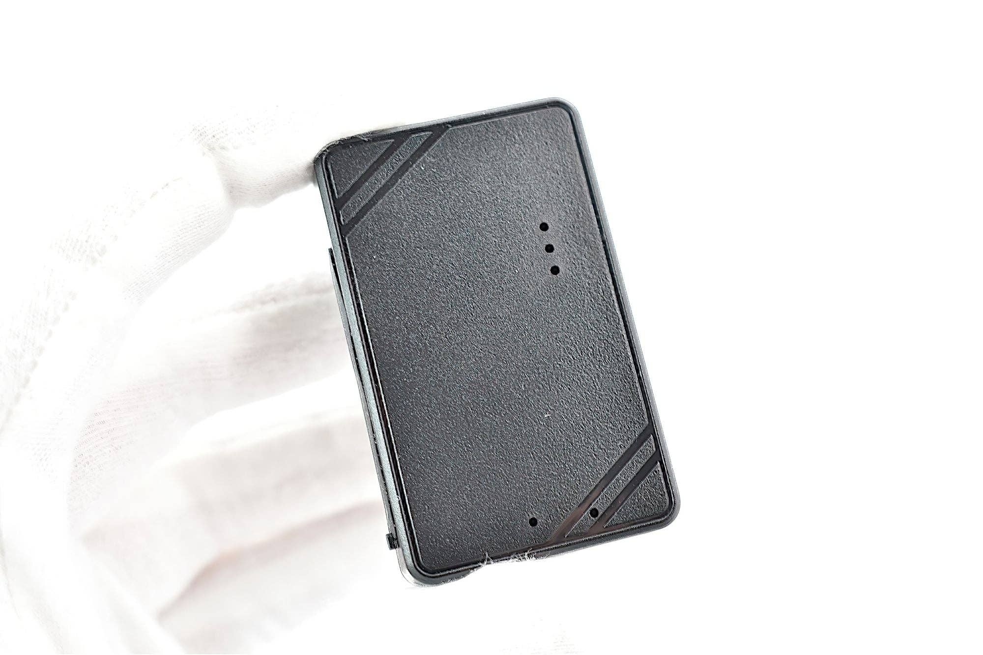 Hard Rock Health Stores - Wholesale Portable Charger - Easy Mount GF10 Portable GPS Car Tracking Device13
