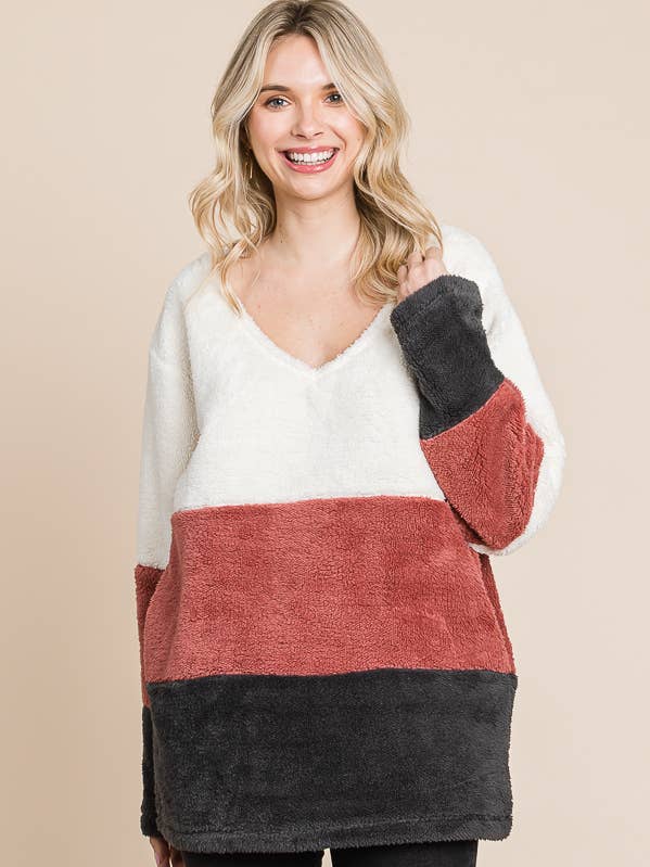 CFU1309LA - V-HALS OVERSIZED LANGE MOUWEN TOP voor wholesale door Culture Code