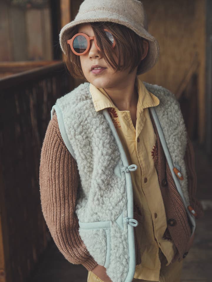 Wollen bodywarmer - Earl Grey for wholesale by We Are Wovens