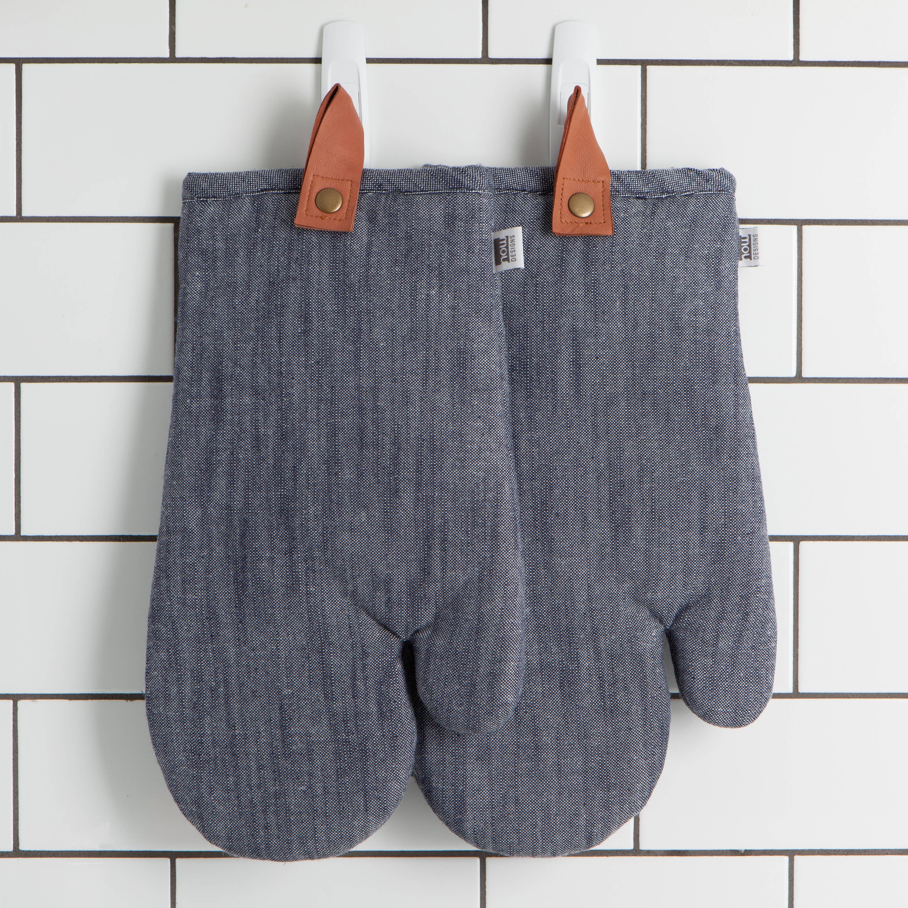 Now Designs by Danica - Wholesale Oven Mitt/Pot Holder - Renew Recycled Denim Oven Mitt3
