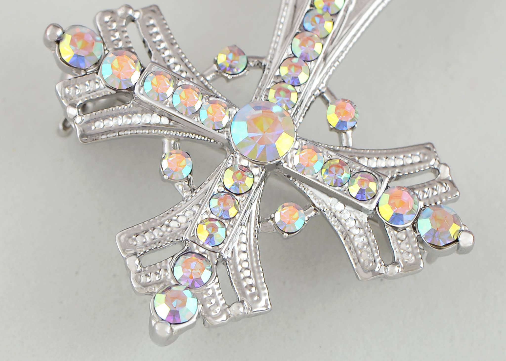 AK Brand - Vendita all'ingrosso Spille - Spilla a forma di croce religiosa argentata con strass22