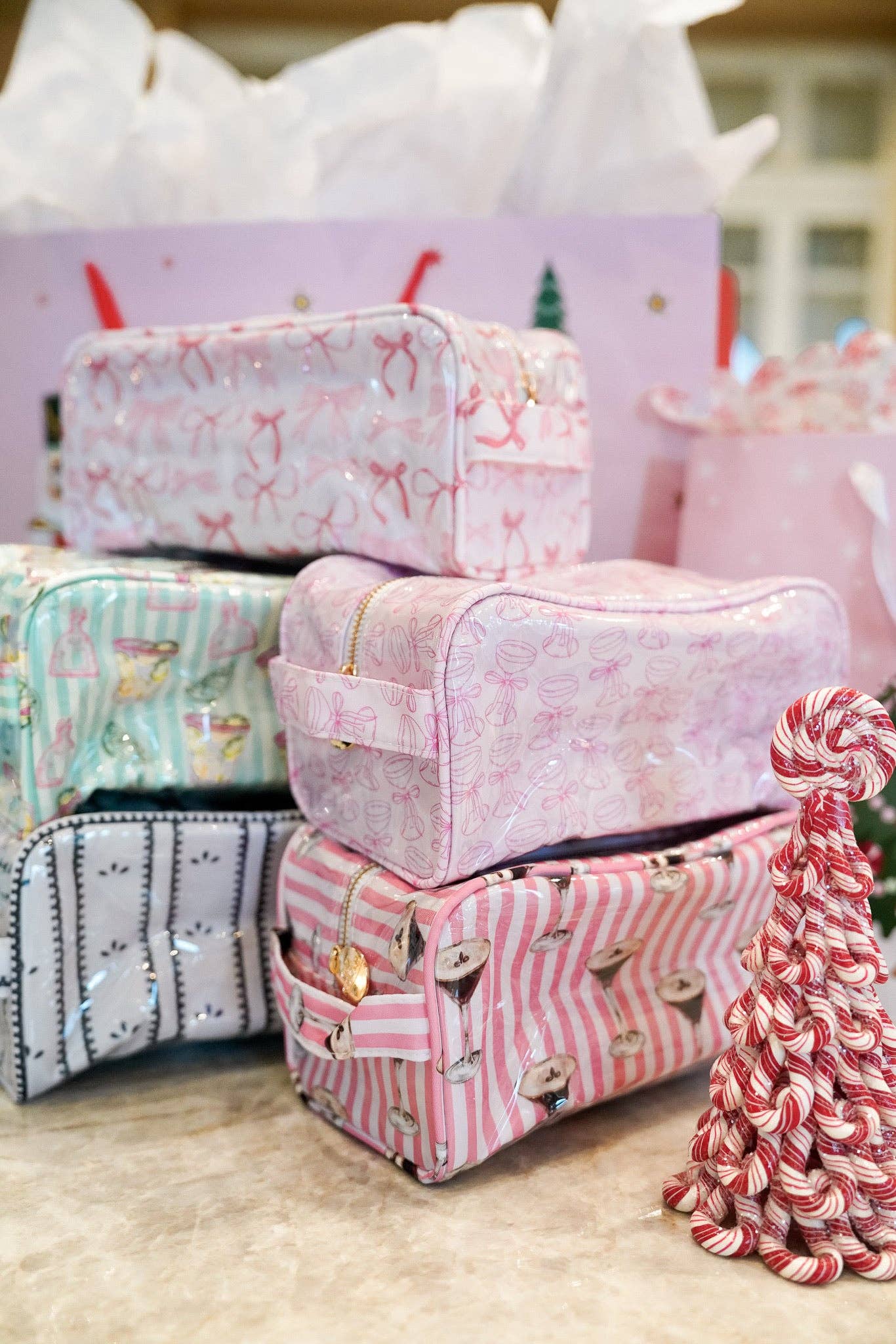 KENZKUSTOMZ - Wholesale Toiletry Bag - Women's - Clear Coat Toiletry Dopp Kit1