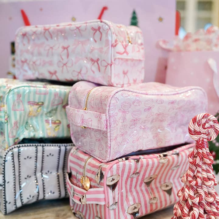 KENZKUSTOMZ - Wholesale Toiletry Bag - Women's - Clear Coat Toiletry Dopp Kit1