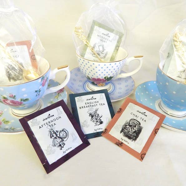 All Little Cute Things - Wholesale Party Favor - Alice in Wonderland Tea Party Favor Tea, Spoon and Napkin