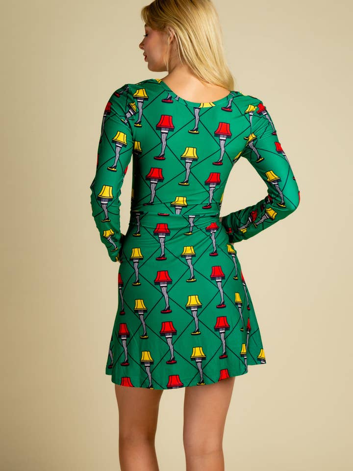 Shinesty, Inc - Vente Robe – femme - La Fragile | Robe Patineuse de Noël avec Lampe de Jambe3