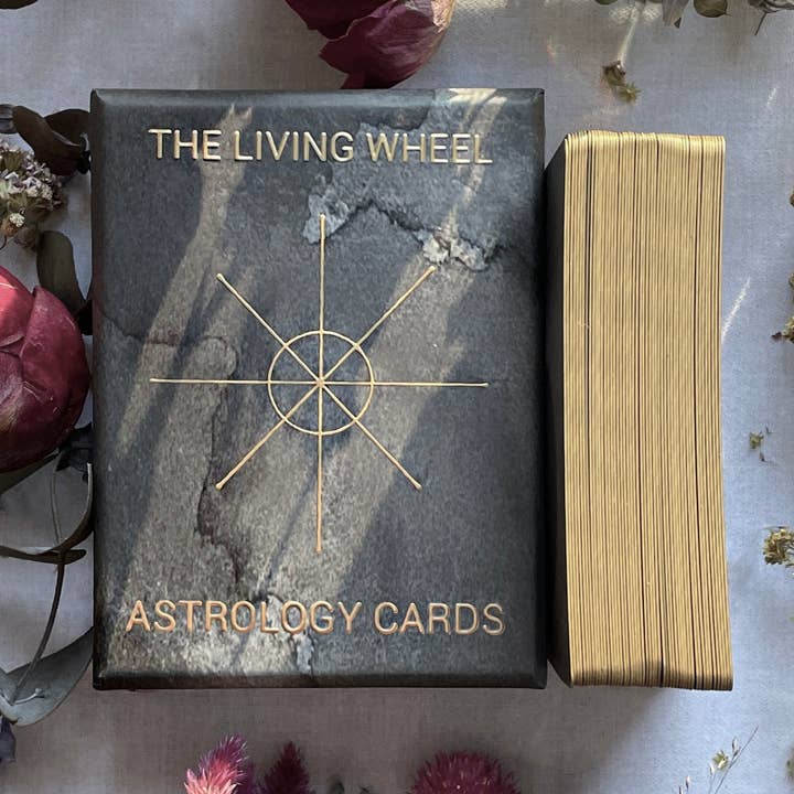 The Living Wheel - Wholesale Tarot Cards - The Living Wheel Astrology Cards0