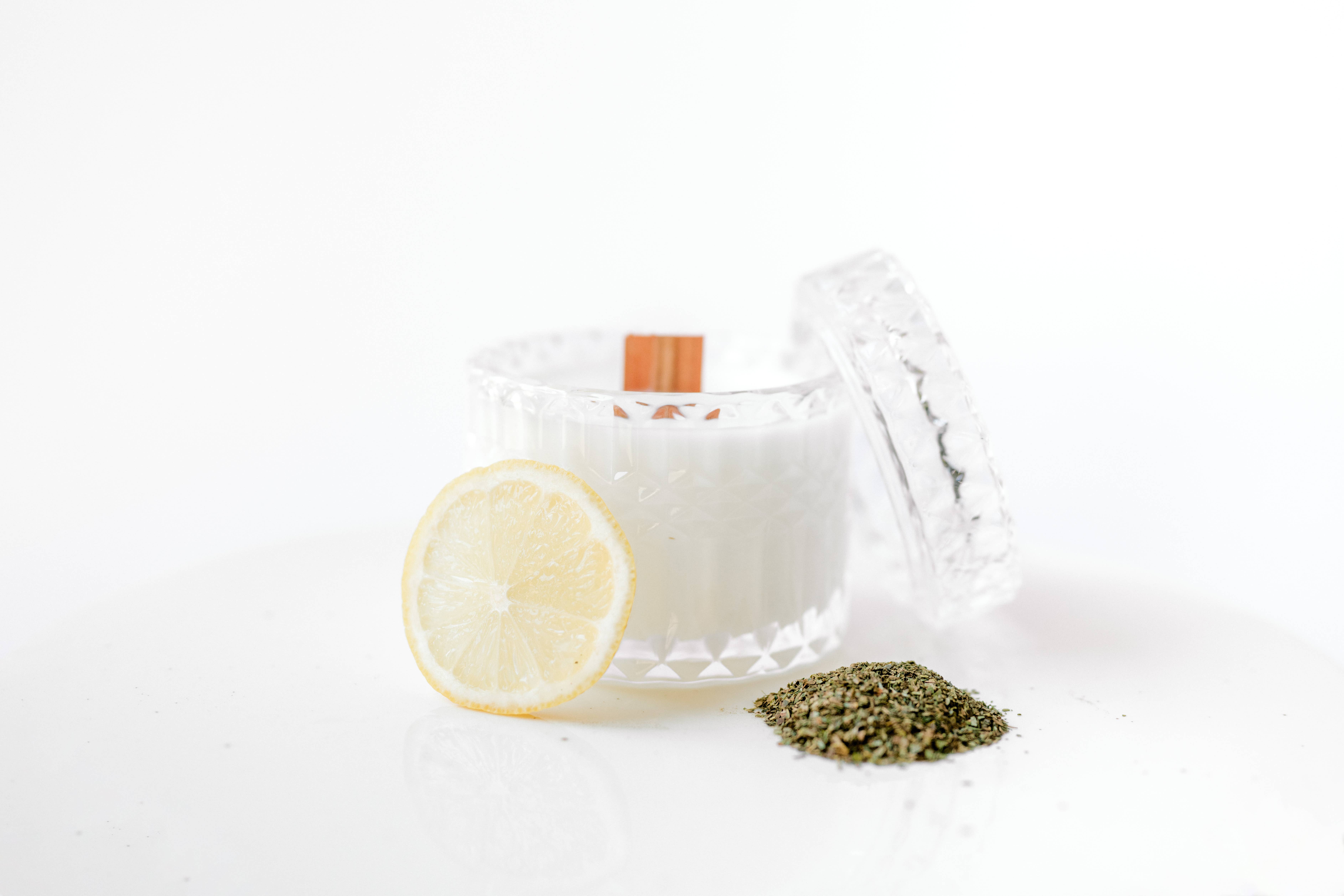 Aroma Avenue - Wholesale Jar/Filled Candle - White Tea Candle1