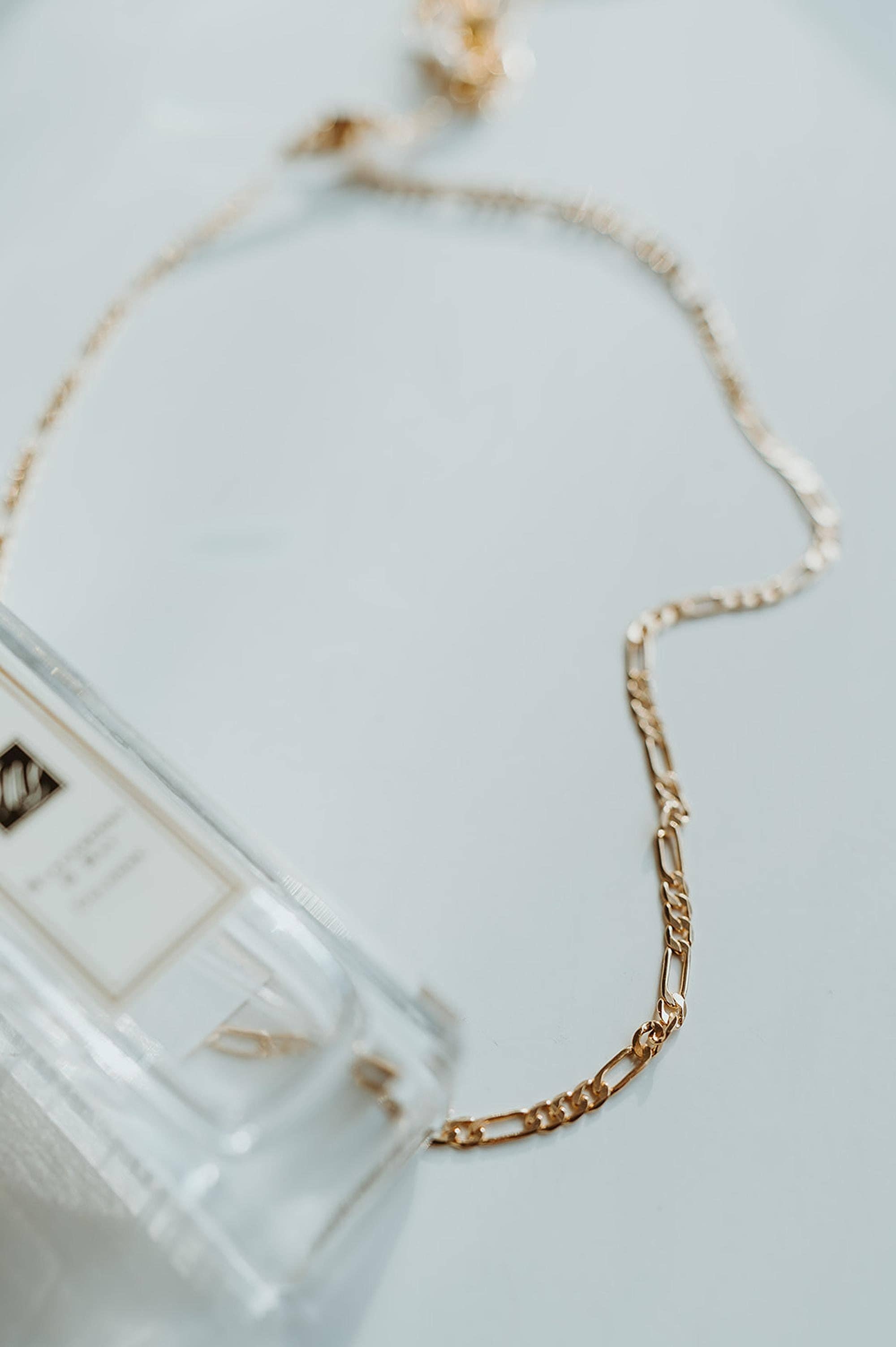 Sydney Rose Co. - Wholesale Link & Chain Necklace - 3mm Figaro Chain4