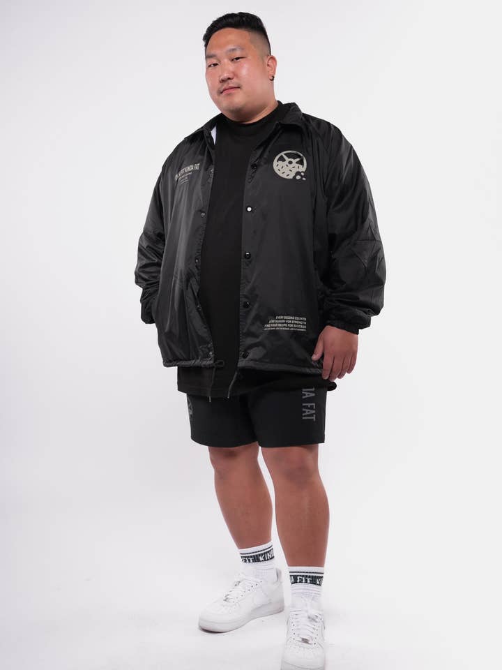 Black Executive Chef Coach's Jacket for wholesale on Faire1