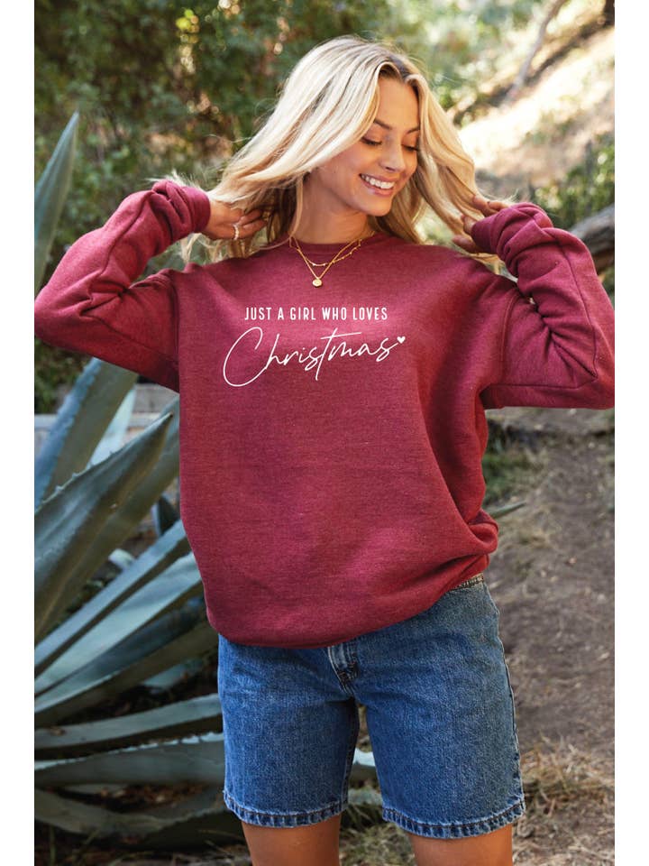 OAT COLLECTIVE - Wholesale Graphic Sweatshirt - Women's - JUST A GIRL WHO LOVES CHRISTMAS Plus Graphic Sweatshirt
