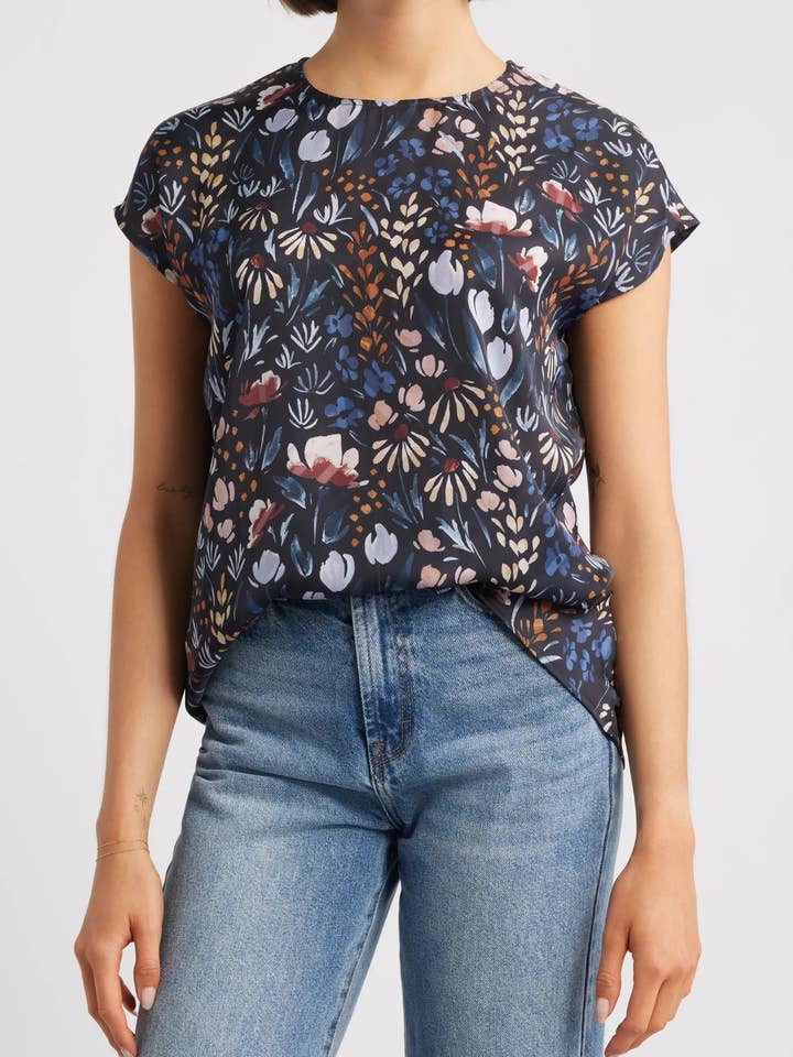 Blusa sem mangas com mangas curtas por atacado de APNY