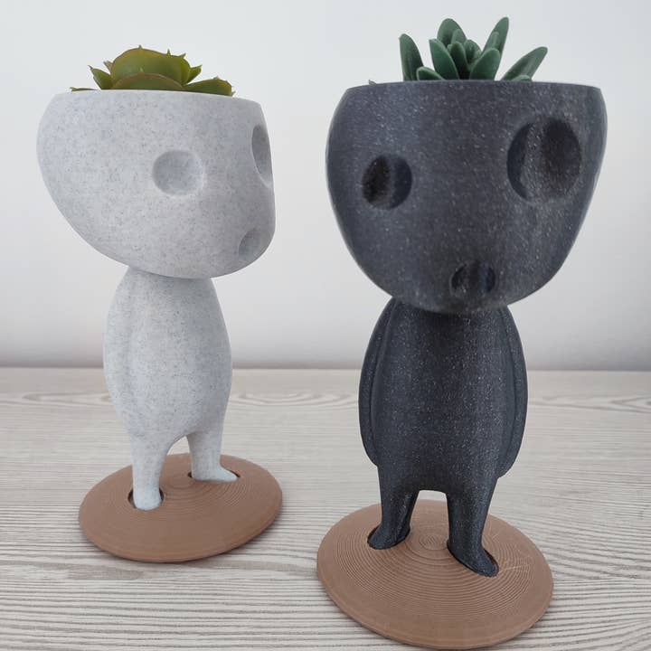 3DROOTS - Wholesale Plant Pot - Kodama standing planter - Home and garden decoration