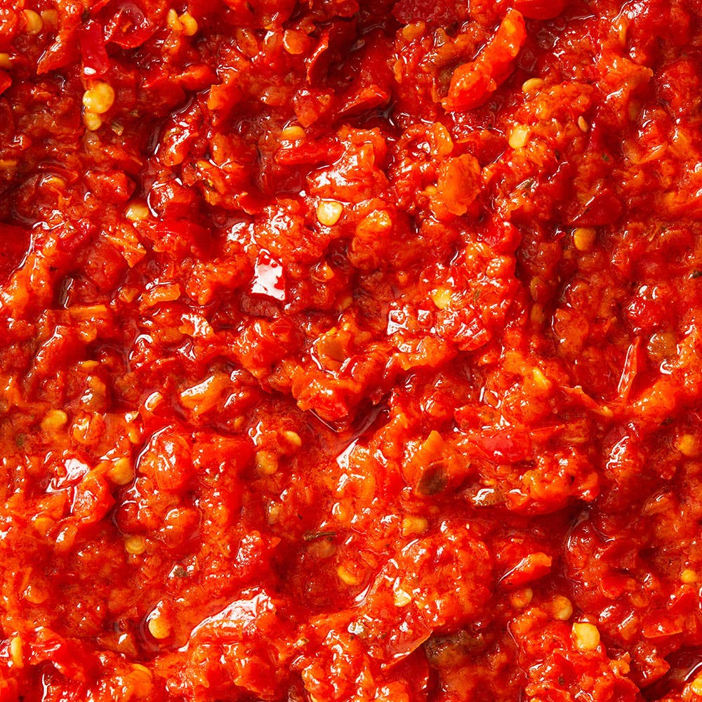 Delallo - Wholesale Hot Sauce - Crushed Calabrian Chili Peppers5