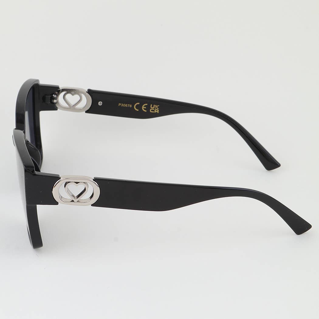 MIX Heart Chain Box Sunglasses for wholesale on Faire3