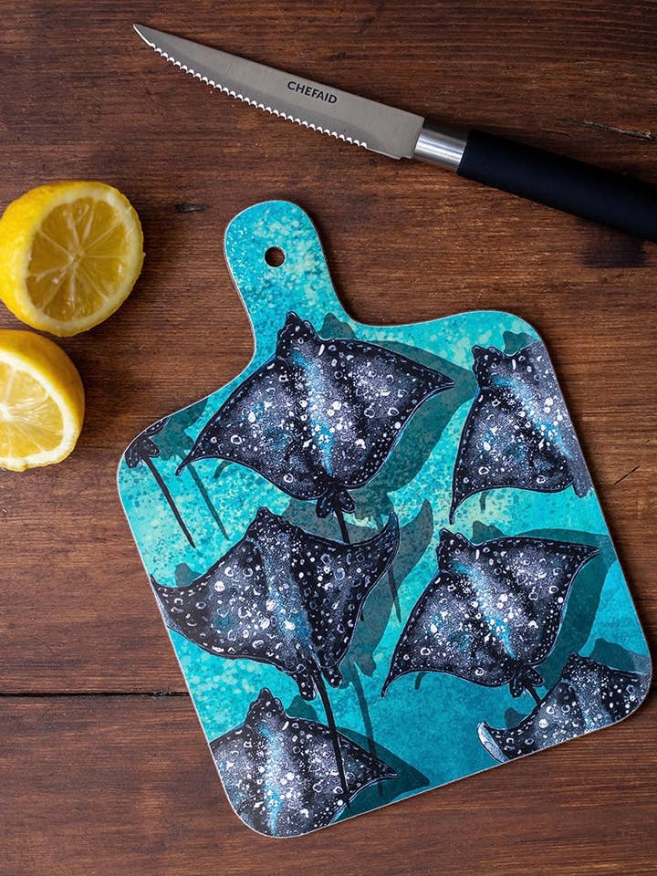 Small Ray Chopping Board for wholesale by Dollyhotdogs