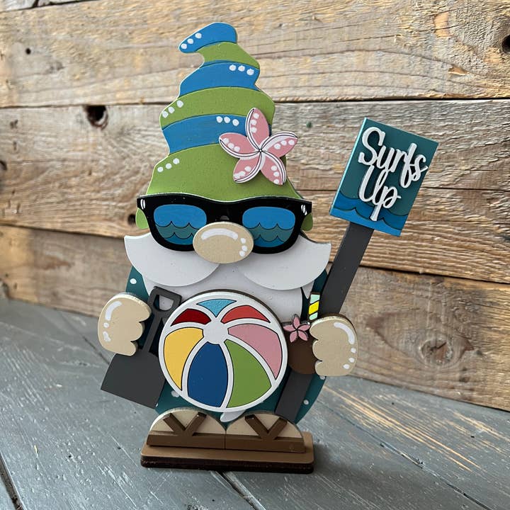 Gnomo in piedi da spiaggia, decorazione per la casa, artigianato per la vendita all'ingrosso da parte di Rustic Home Co LLC