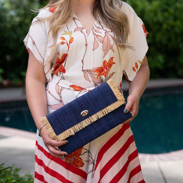 Shebobo - Vente Pochette – femme - Pochette Sophie en paille avec bordure à franges brutes11