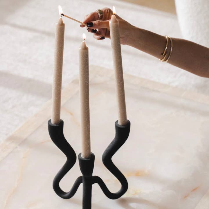 Belaré Home - Wholesale Candle Holder - Ebony Elevated Black Aluminum Candelabra - 9.5" Modern Candle Holder0