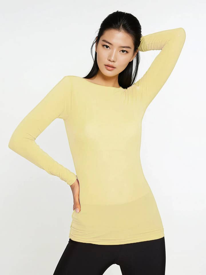 Haut Solid Raw Edge Second Skin pour la vente par AMB Designs