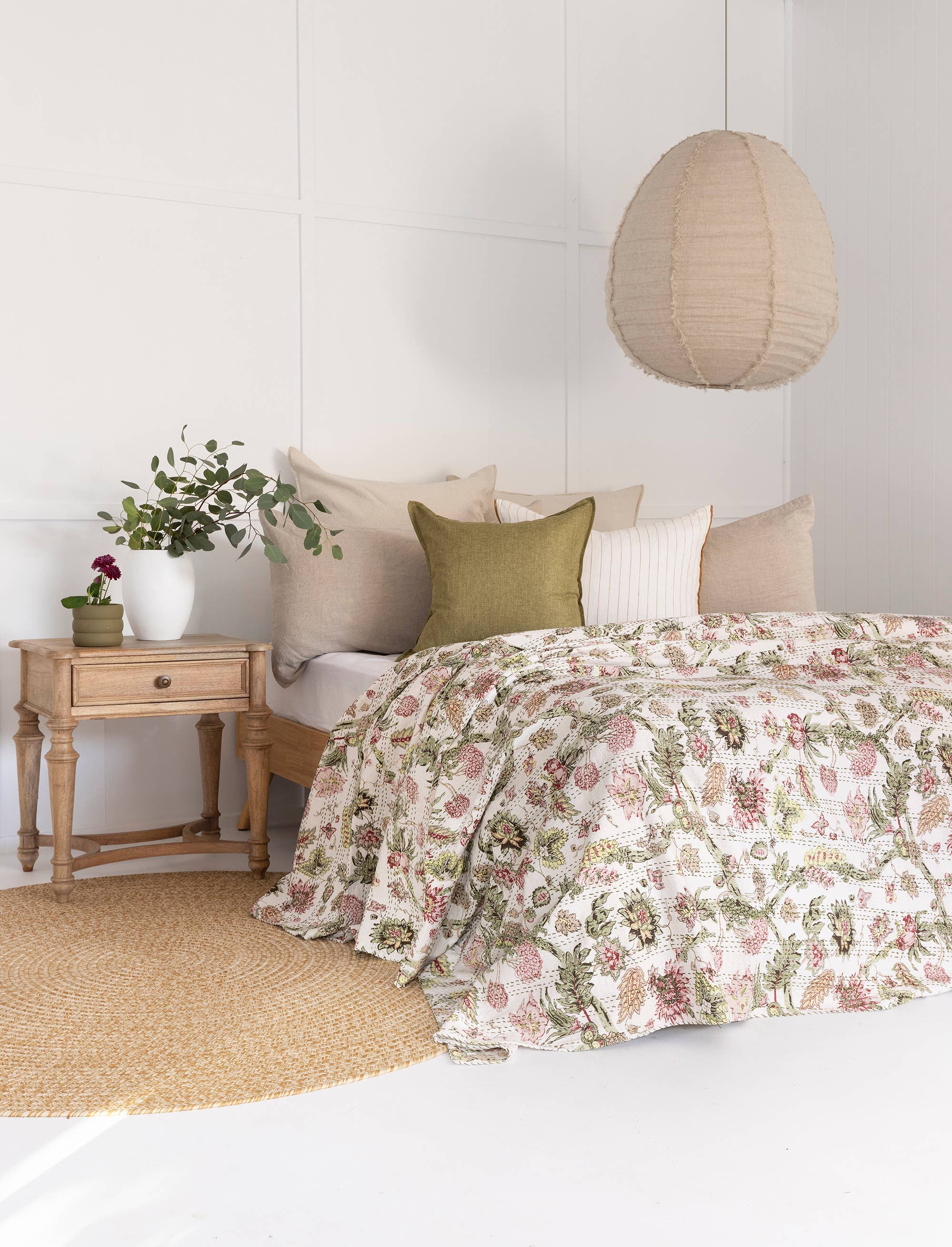 Linen Connections - Wholesale Quilt - Indian Kantha Quilt Blanket Bedspread Coverlet - Kalista1