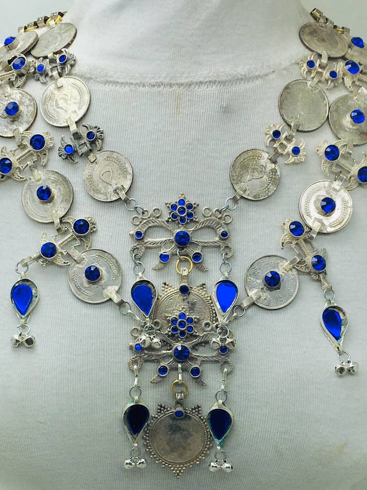 Multilayers Coins Necklace, Handcrafted Coins Necklace for wholesale by vintarust