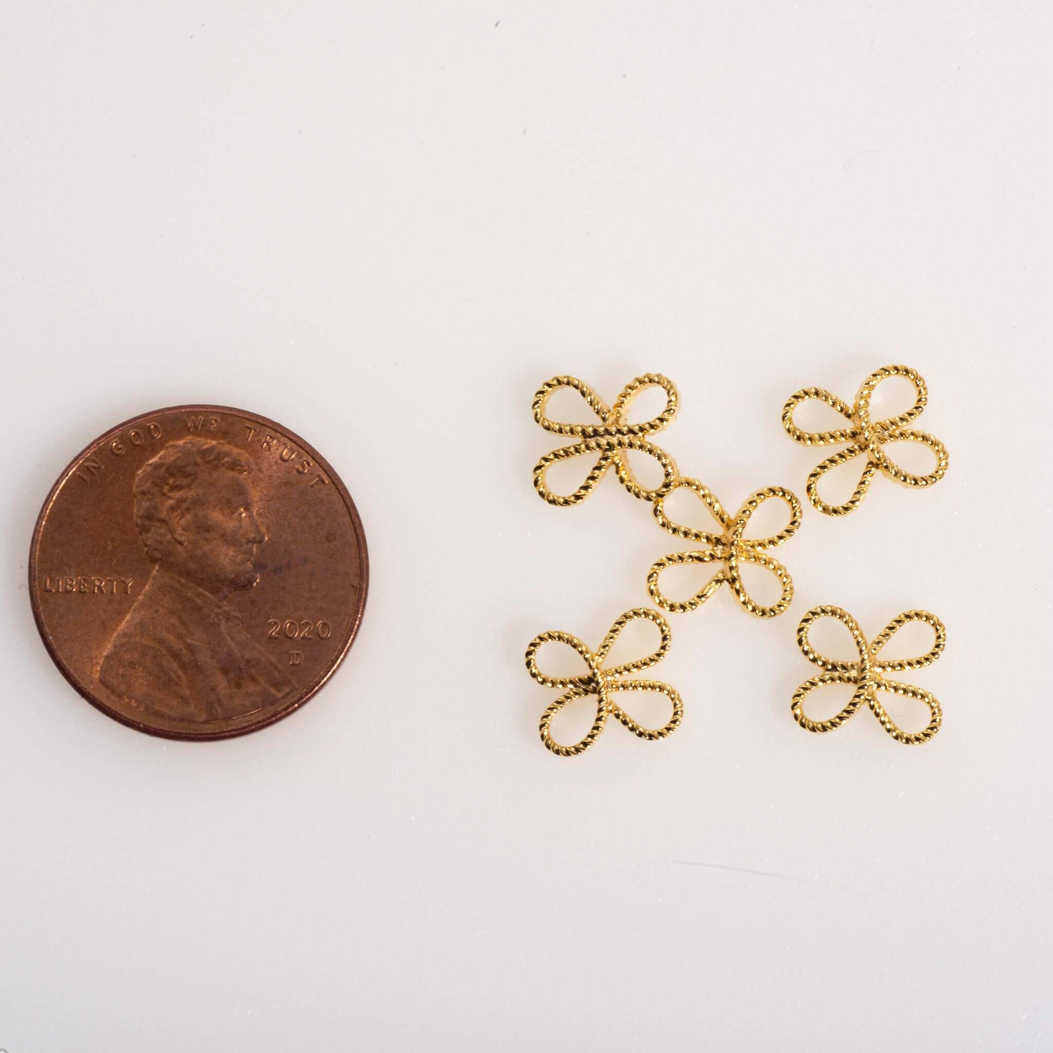 Continental Beads - Wholesale Individual Charm/Pendant - Filigree Flower Connector - Measure 9mm - Available in Multiple Colors - Sold Individually - CON10201