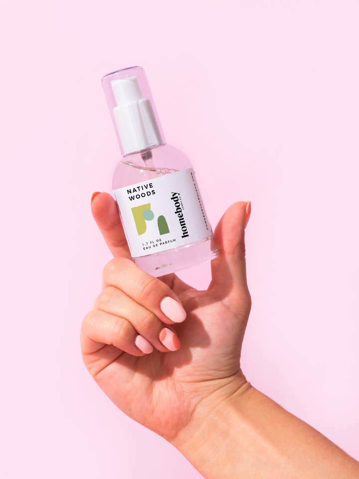 Bosco nativo • eau de parfum per la vendita all'ingrosso da parte di Homebody Candle Co.