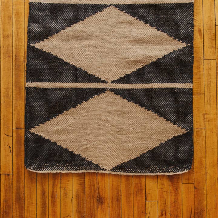 Floor Mat, Hand-loomed Diamond, Charcoal/Natural for wholesale by Will & Atlas