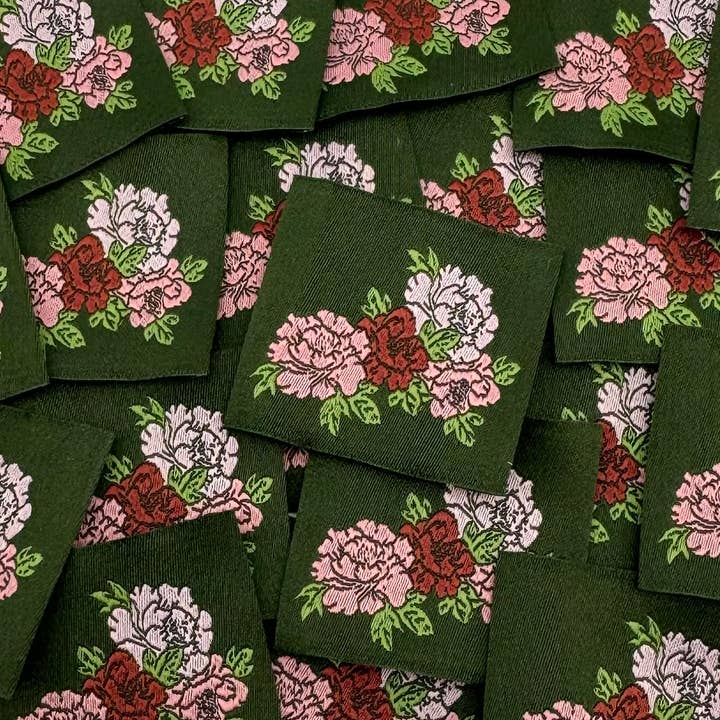 Sew-on label: Peonies - Khaki for wholesale by L’Étiquette Home Couture
