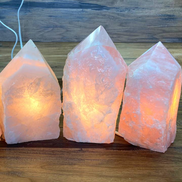 Lámpara de punta pulida de cuarzo rosa al por mayor, 7 x 3 pulgadas para venta al por mayor de Crystal Joys Wholesale