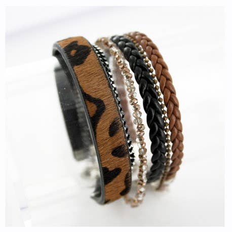 KVINNORS LEOPARDTRYCK MAGNETISK MANSCHETT ARMBAND för wholesale av Philae Paris