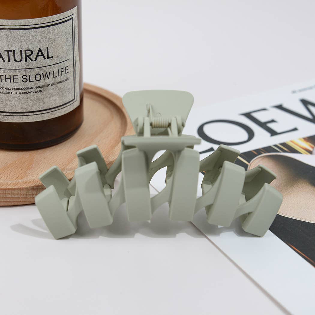 TheDivaSoap - Wholesale Hair Clip - Women's - Large Matte Zig Zag Hair Claw Clip9